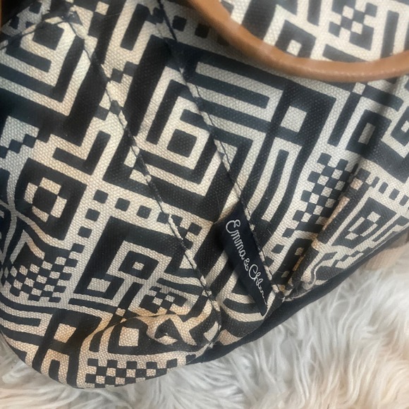 Emma & Chloe Boho Aztec Print Canvas Backpack Rucksack Black White - Picture 7 of 9